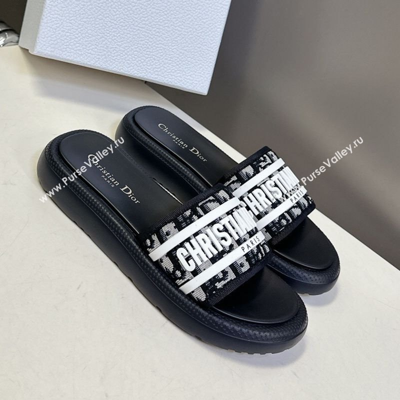 Dior Dioriviera Dway Flat Slides Sandal in Oblique Embroidered Cotton and White Rubber Black 2025 (HQG-250710005)