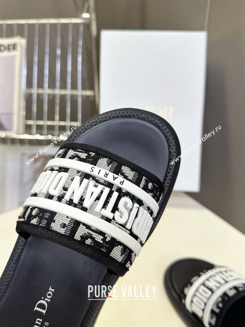 Dior Dioriviera Dway Flat Slides Sandal in Oblique Embroidered Cotton and White Rubber Black 2025 (HQG-250710005)