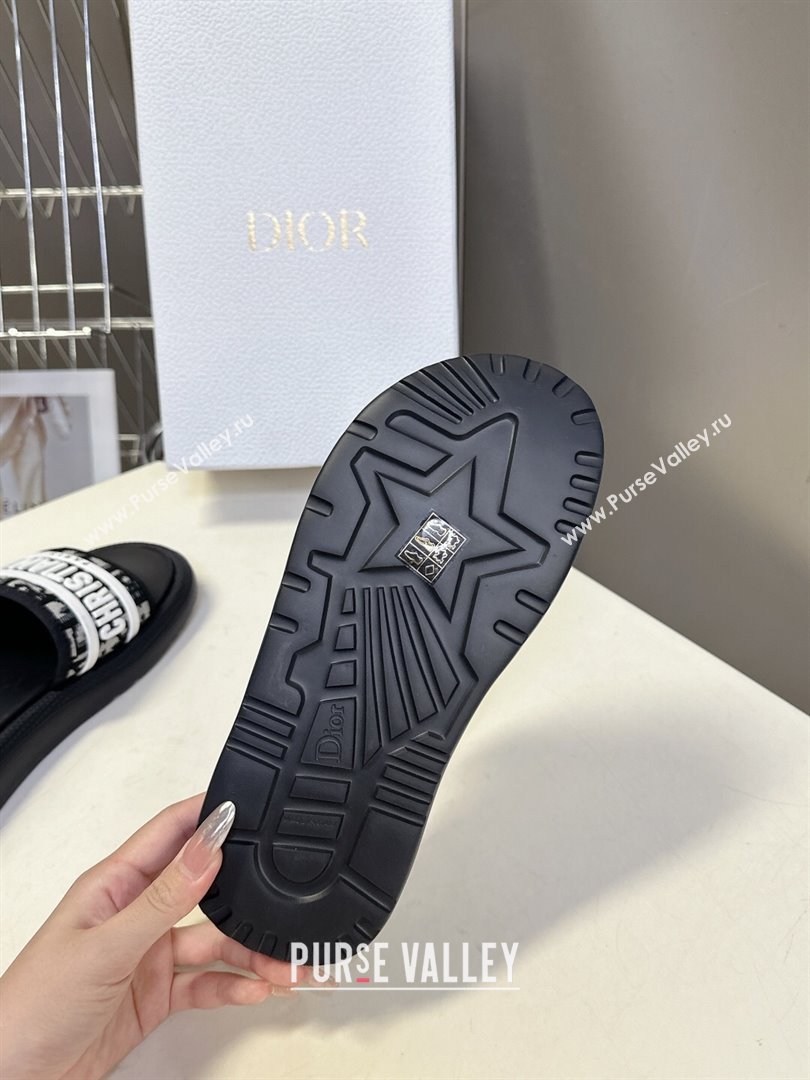 Dior Dioriviera Dway Flat Slides Sandal in Oblique Embroidered Cotton and White Rubber Black 2025 (HQG-250710005)
