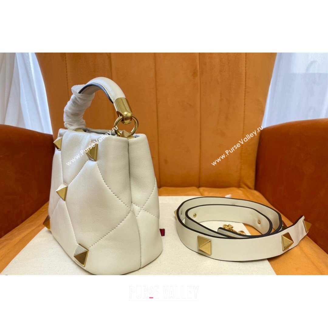 Valentino Roman Stud Lambskin Top Handle Mini bag 520 White 2021 0199 (JD-21090948)