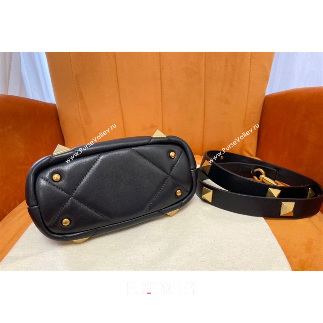 Valentino Roman Stud Lambskin Top Handle Mini bag 520 Black/Gold 2021 0199 (JD-21090947)