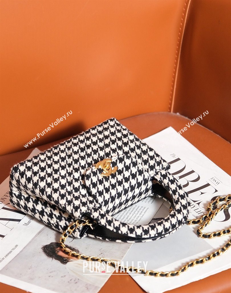 Chanel Mini Shopping Bag in Houndstooth Tweed AS4416 White/Black 2024 (yezi-240927034)