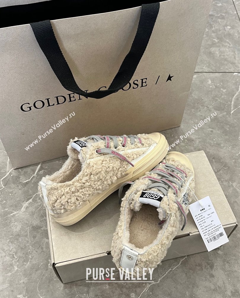 Golden Goose V-Star Sneakers in shearling allover with silver glitter star 2024 (13-241113009)