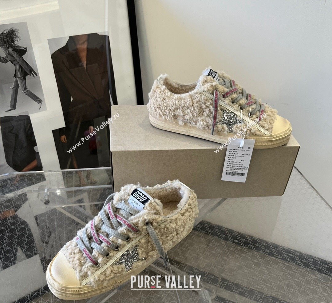 Golden Goose V-Star Sneakers in shearling allover with silver glitter star 2024 (13-241113009)