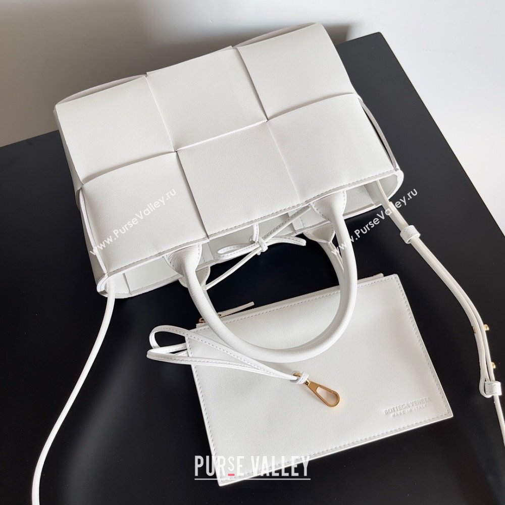 Bottega Veneta Mini Arco Tote Bag in Lambskin 709337 White 2023 (MS-23101710)