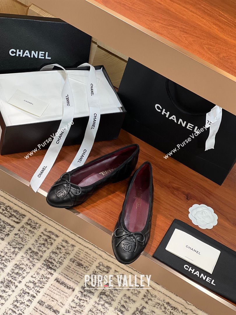 Chanel Quilted Lambskin Classic Ballerinas Black/Burgundy 2024 (KL-24120301)