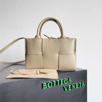 Bottega Veneta Mini Arco Tote Bag in Grained Leather 709337 Beige 2023 (MS-23101713)