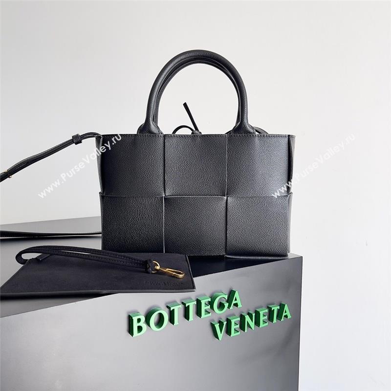 Bottega Veneta Mini Arco Tote Bag in Grained Leather 709337 Black 2023 (MS-23101715)