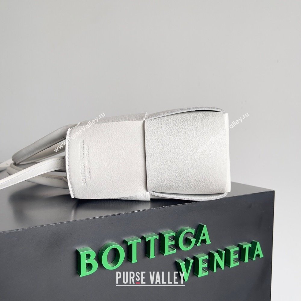 Bottega Veneta Mini Arco Tote Bag in Grained Leather 709337 White 2023 (MS-23101714)