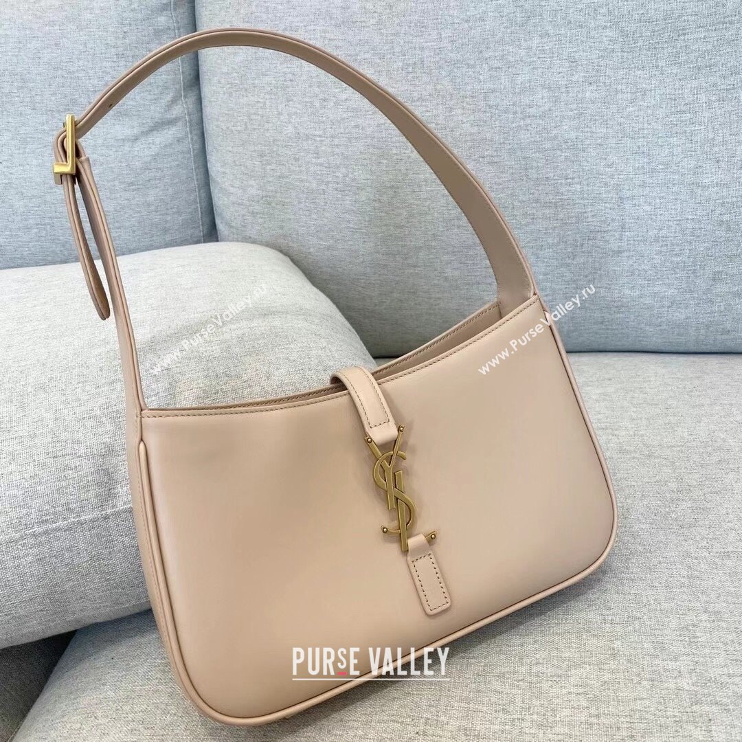 Saint Laurent LE 5 À 7 Hobo Bag in Smooth Calfskin 657228 Light Pink 2021 (JD-21091022)