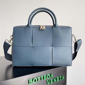 Bottega Veneta Arco Briefcase in Intreccio Leather 680120 Blue 2023 (MS-23101415)