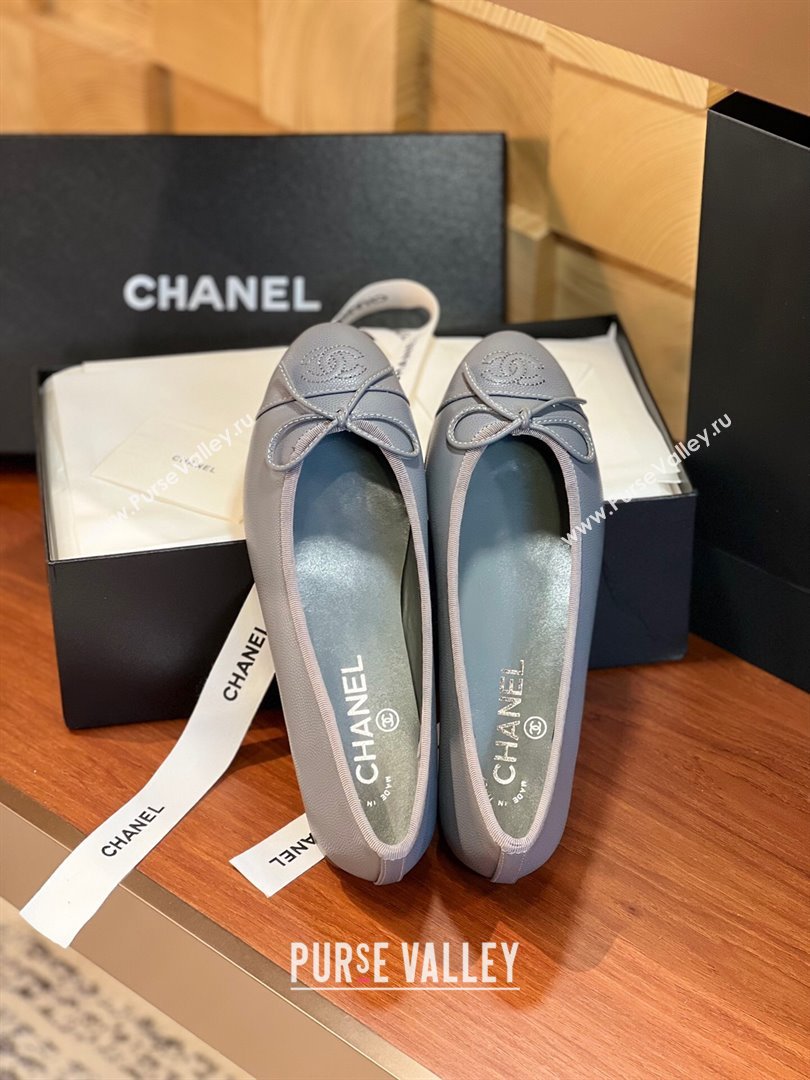 Chanel Grained Leather Classic Ballerinas CHB09 Grey 2024 (KL-24120309)