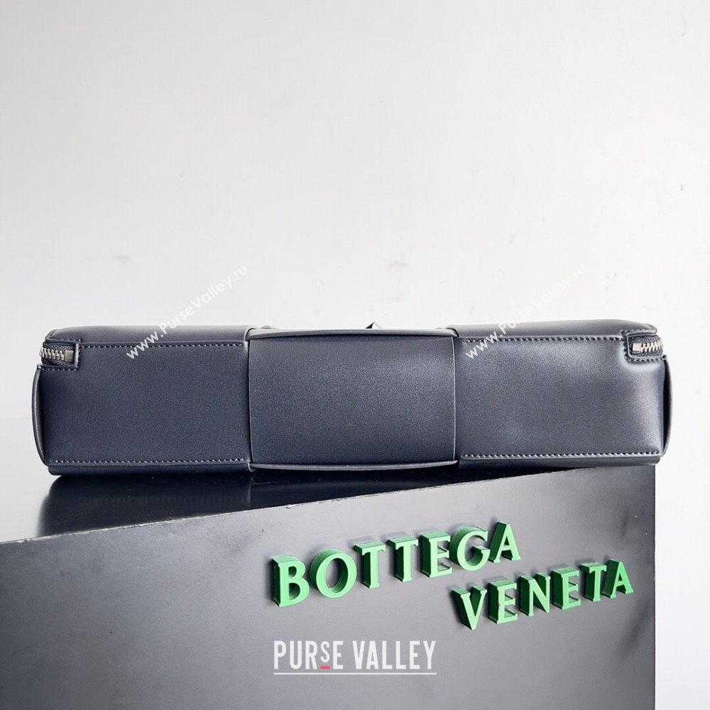 Bottega Veneta Arco Briefcase in Intreccio Leather 680120 Navy Blue 2023 (MS-23101417)