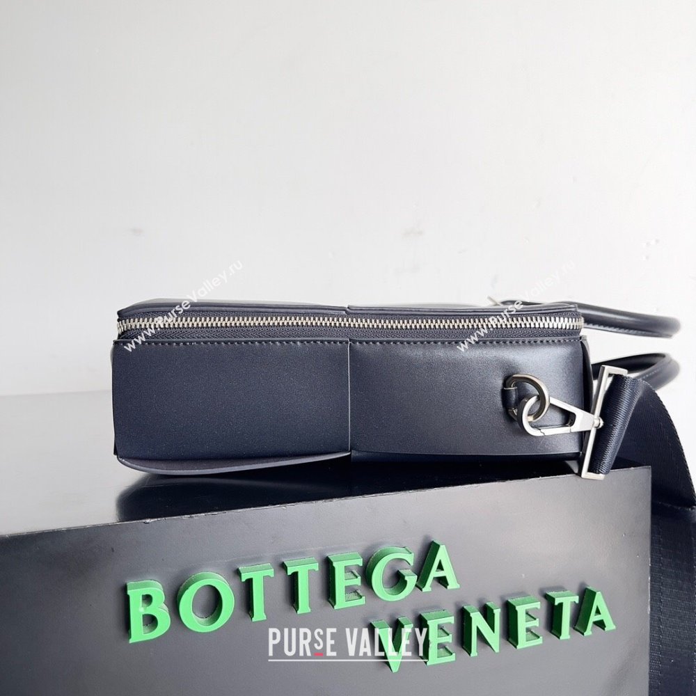 Bottega Veneta Arco Briefcase in Intreccio Leather 680120 Navy Blue 2023 (MS-23101417)