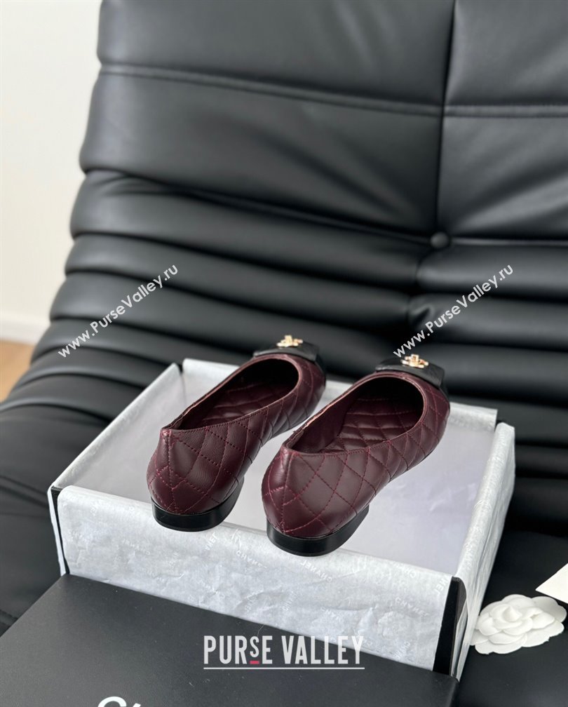 Chanel Ballet Flats in Calfskin Lambskin G45879 Black/Burgundy 2024 (Y30-24111203)