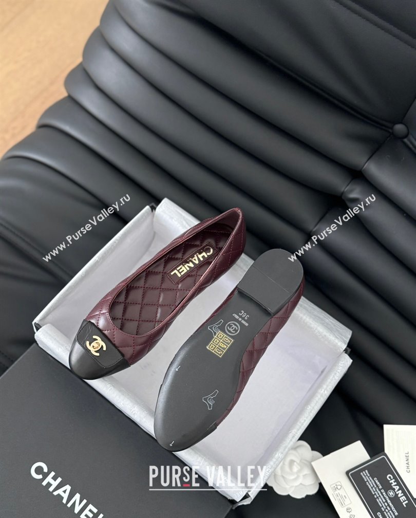 Chanel Ballet Flats in Calfskin Lambskin G45879 Black/Burgundy 2024 (Y30-24111203)