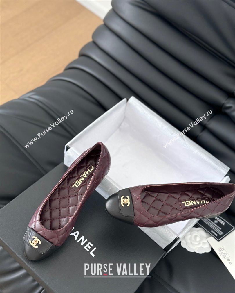 Chanel Ballet Flats in Calfskin Lambskin G45879 Black/Burgundy 2024 (Y30-24111203)