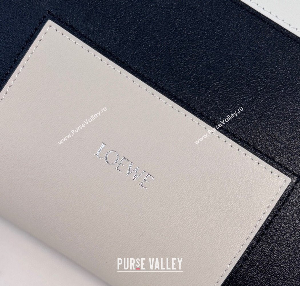 Loewe x Albers Medium Flamenco clutch in nappa calfskin Grey/White 2025 262587 (nana-250925004)