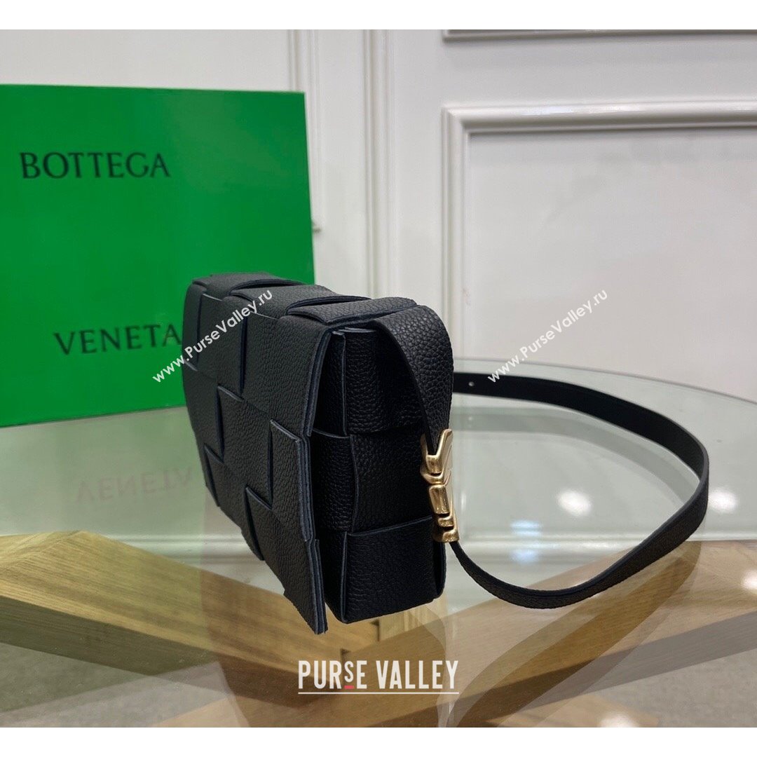 Bottega Veneta Cassette Small Bag in Maxi Grained Calfskin Black 2021 (MS-21091115)