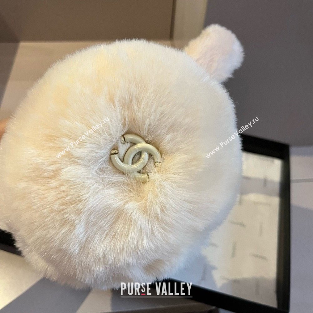 Chanel Snow Earmuff E111307 Beige 2024 (A-24111307)