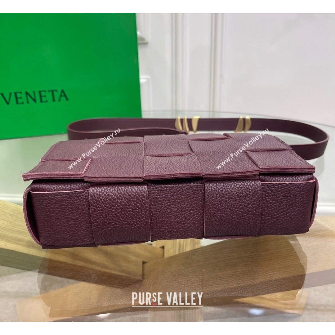 Bottega Veneta Cassette Small Bag in Maxi Grained Calfskin Penny Brown 2021 (MS-21091113)