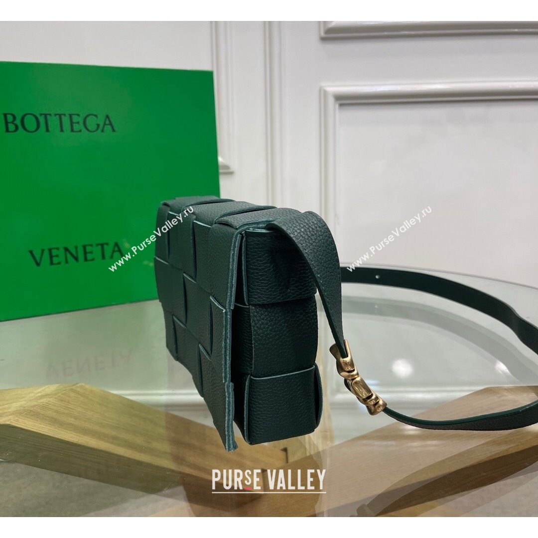 Bottega Veneta Cassette Small Bag in Maxi Grained Calfskin Raintree Green 2021 (MS-21091114)