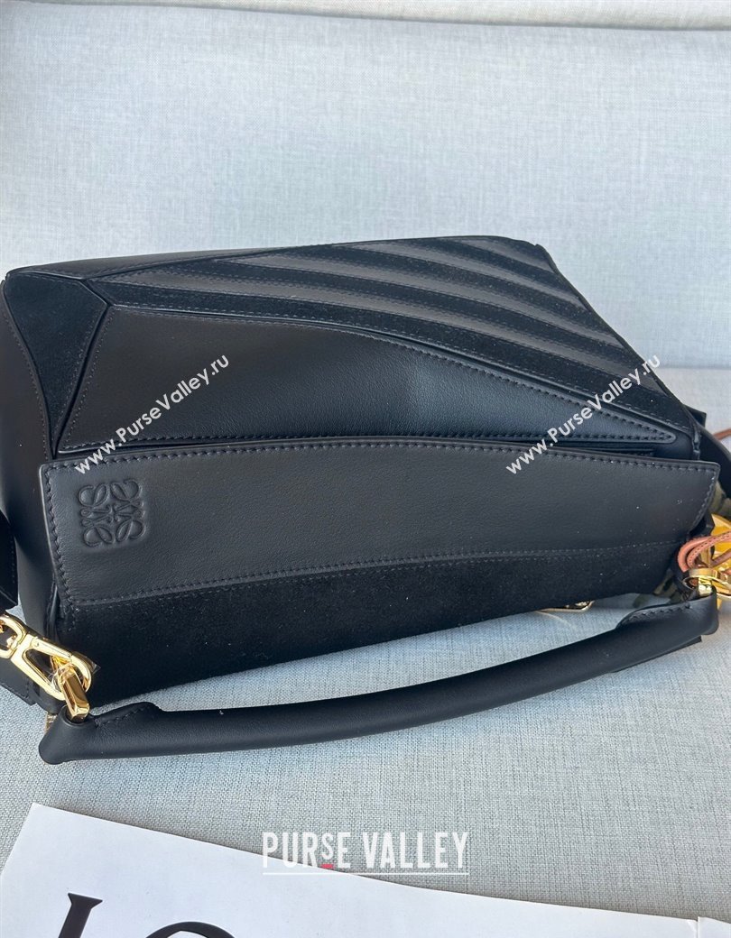 Loewe Small Puzzle bag in classic calfskin and suede Black 2025 (No Charm) (YS-250925005)