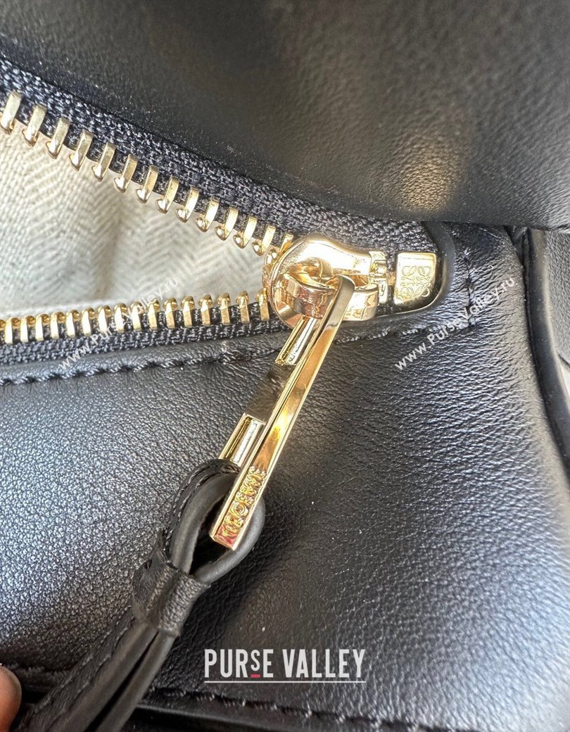 Loewe Small Puzzle bag in classic calfskin and suede Black 2025 (No Charm) (YS-250925005)