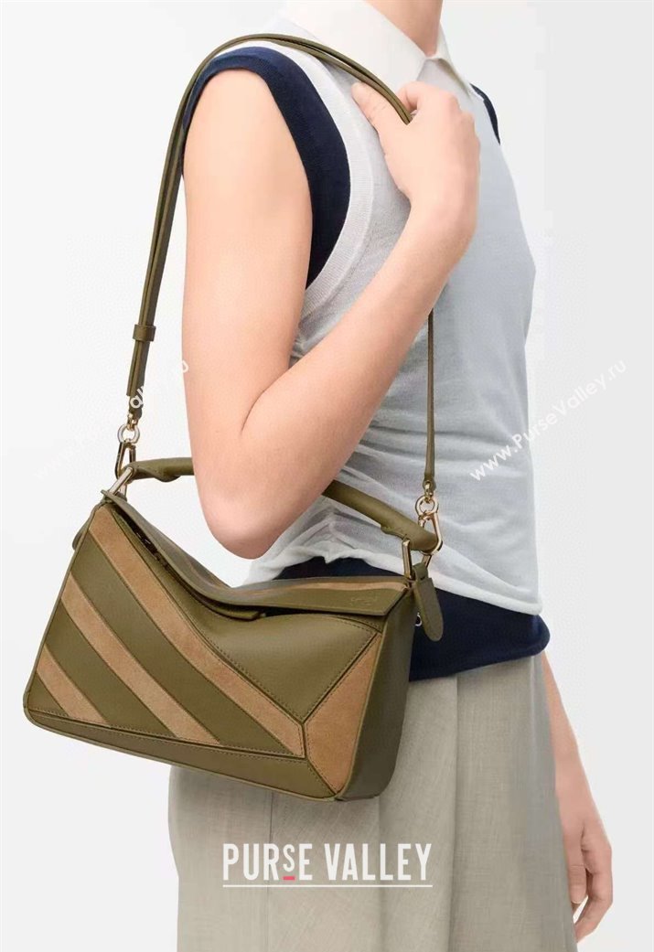 Loewe Small Puzzle bag in classic calfskin and suede Olive Green/Gold 2025 (No Charm) (YS-250925006)
