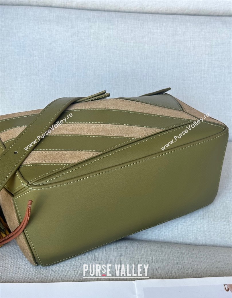 Loewe Small Puzzle bag in classic calfskin and suede Olive Green/Gold 2025 (No Charm) (YS-250925006)
