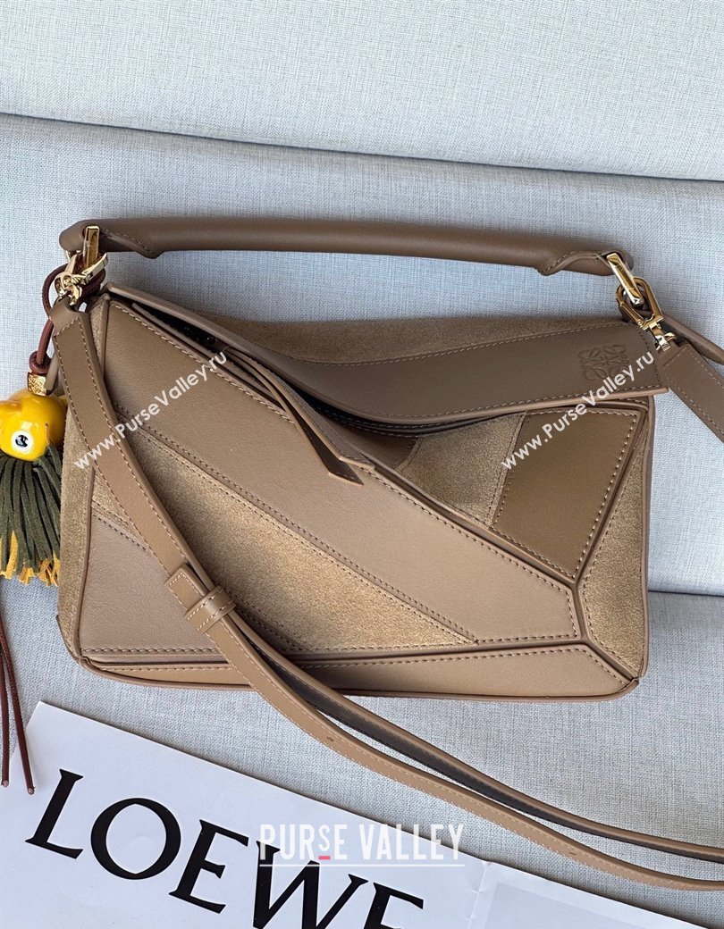 Loewe Small Puzzle bag in classic calfskin and suede Oak Brown 2025 (No Charm) (YS-250925007)