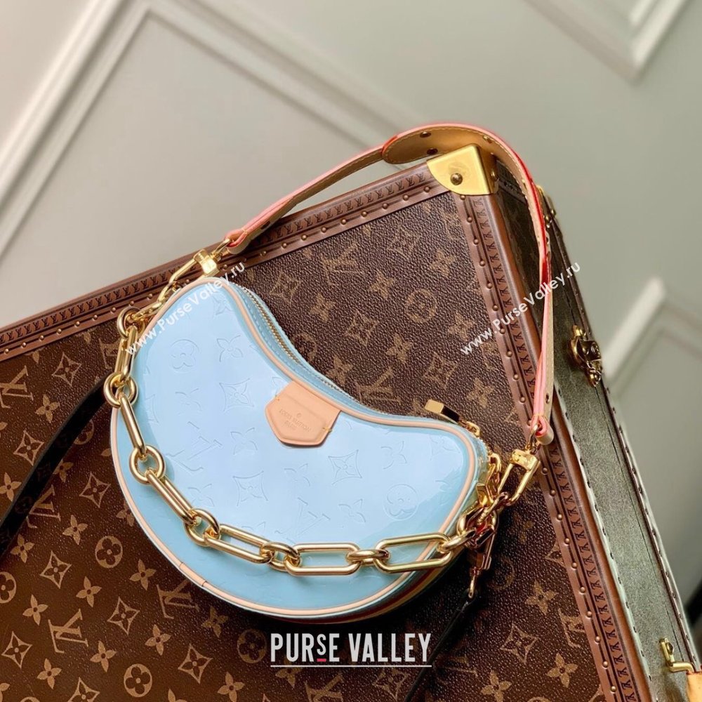 Louis Vuitton Croissant PM Bag in Monogram Vernis Embossed Cowhide leather M24021 Blue 2024 (K-27030417)