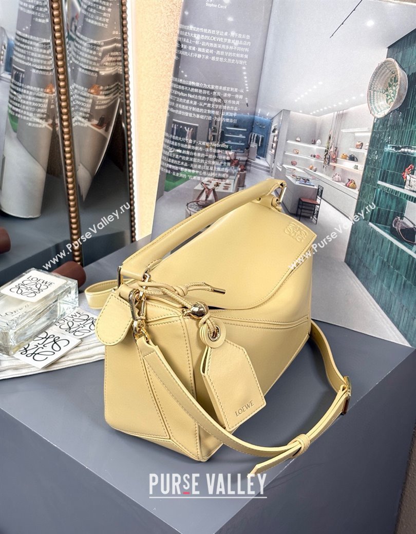 Loewe Small Featherlight Puzzle bag in nappa lambskin Dark Butter Yellow 2025 (YS-250925011)