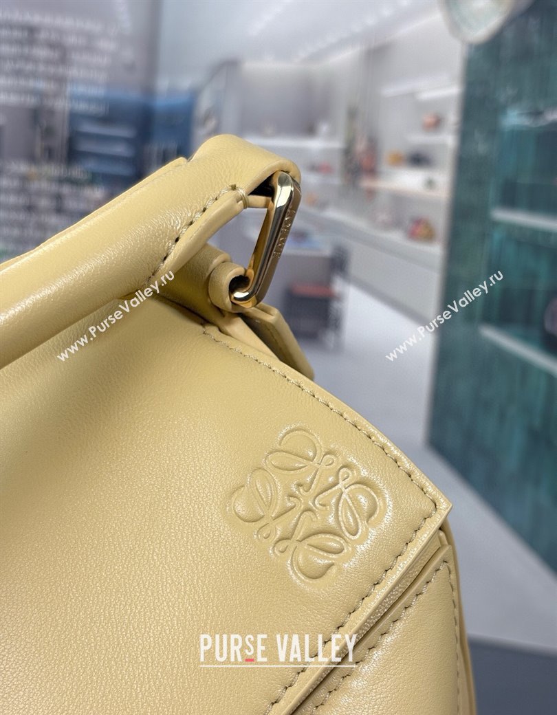 Loewe Small Featherlight Puzzle bag in nappa lambskin Dark Butter Yellow 2025 (YS-250925011)