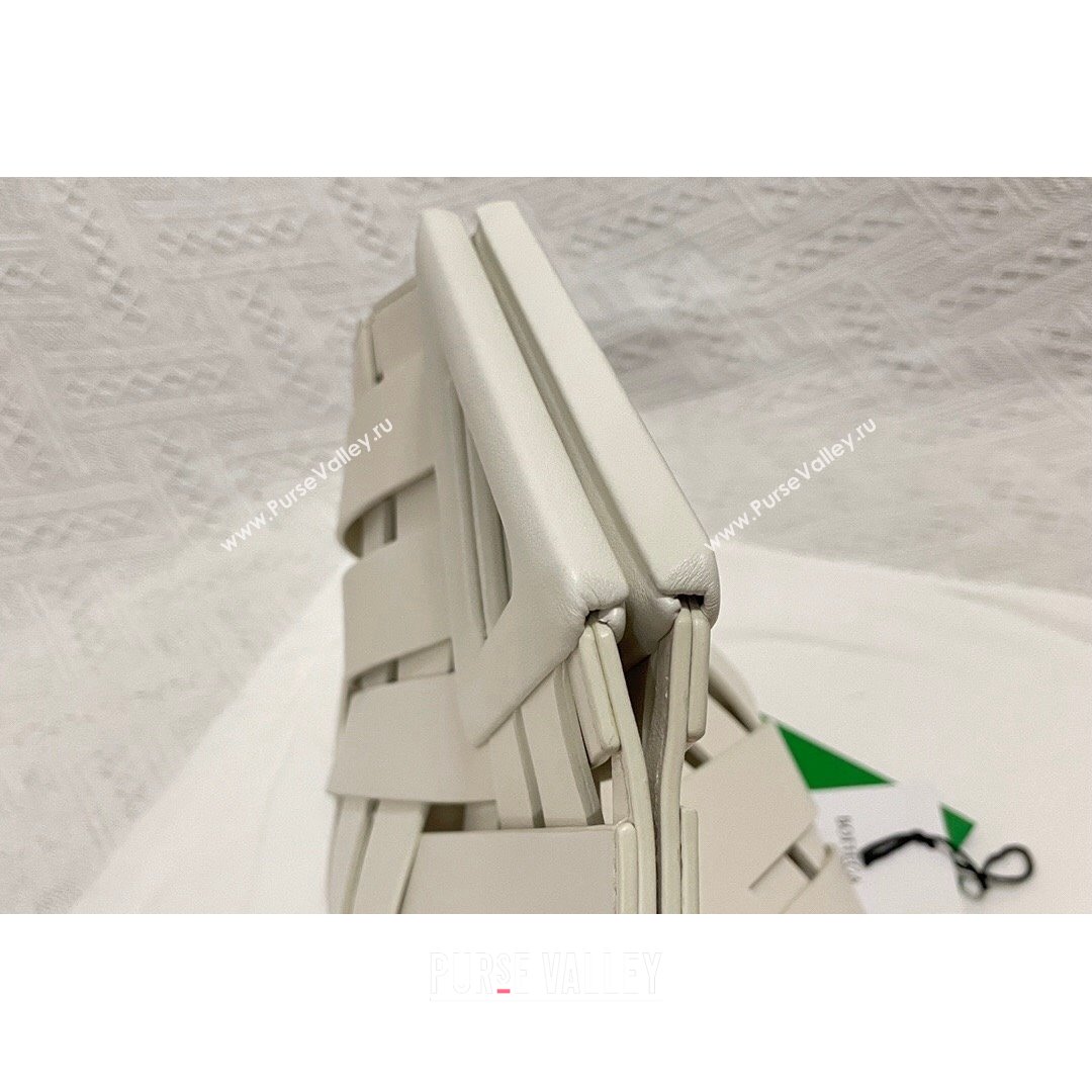 Bottega Veneta Medium Point Bag in Woven Calfskin White 2021 (MS-21091123)