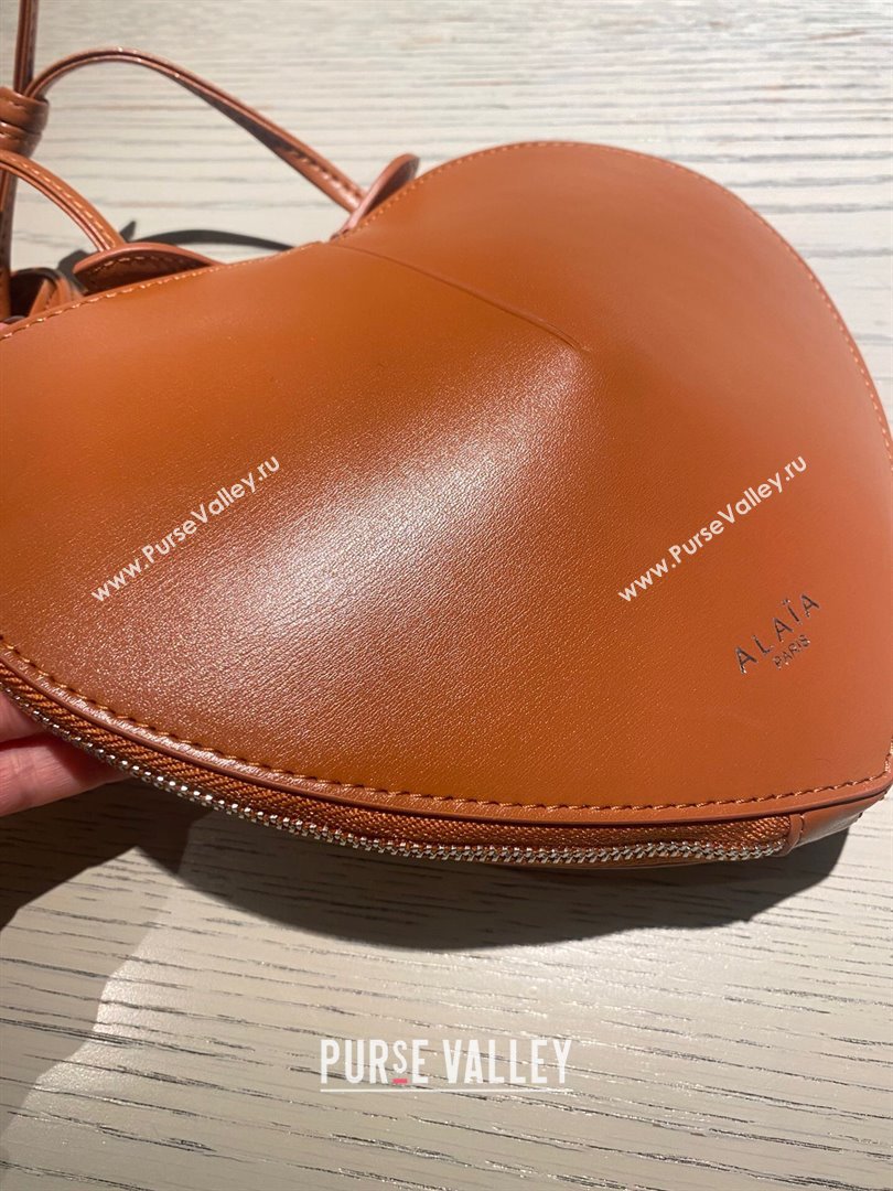 Alaia Le Cœur Heart Bag in Calfskin Brown 2024 (SS-24042312)
