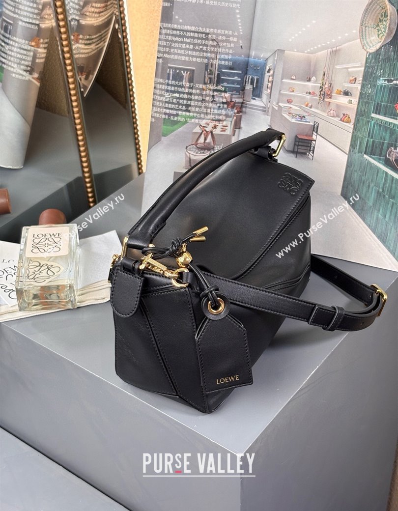 Loewe Small Featherlight Puzzle bag in nappa lambskin Black 2025 (YS-250925015)