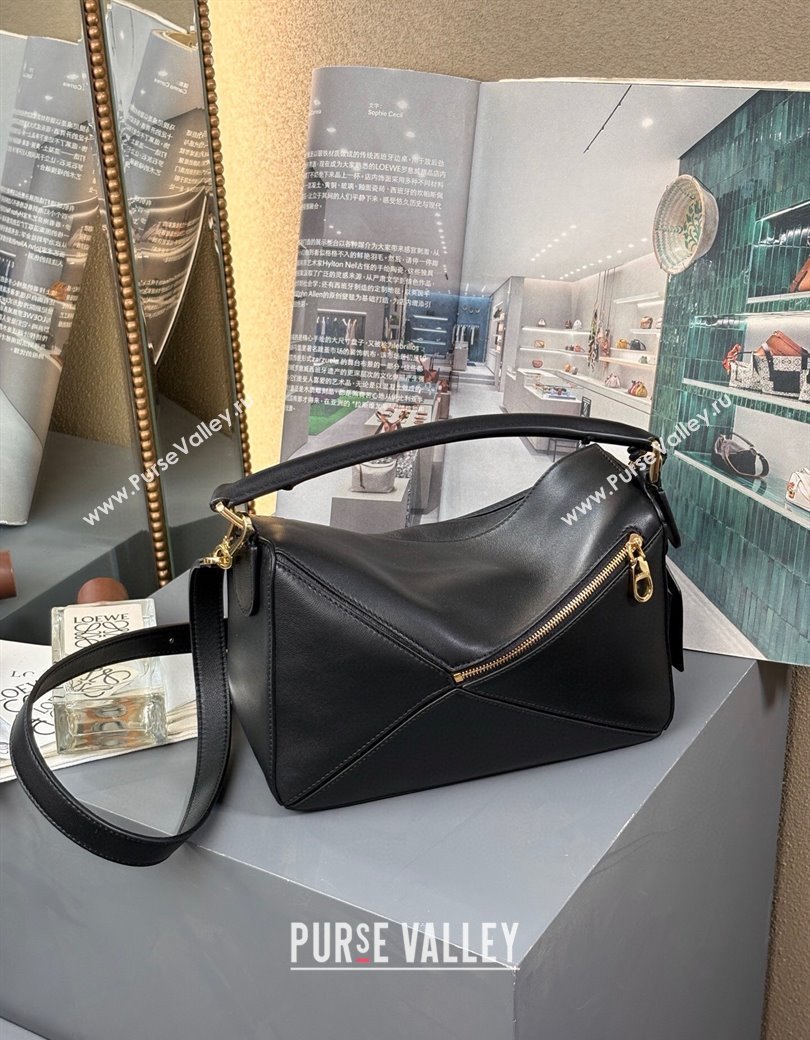 Loewe Small Featherlight Puzzle bag in nappa lambskin Black 2025 (YS-250925015)