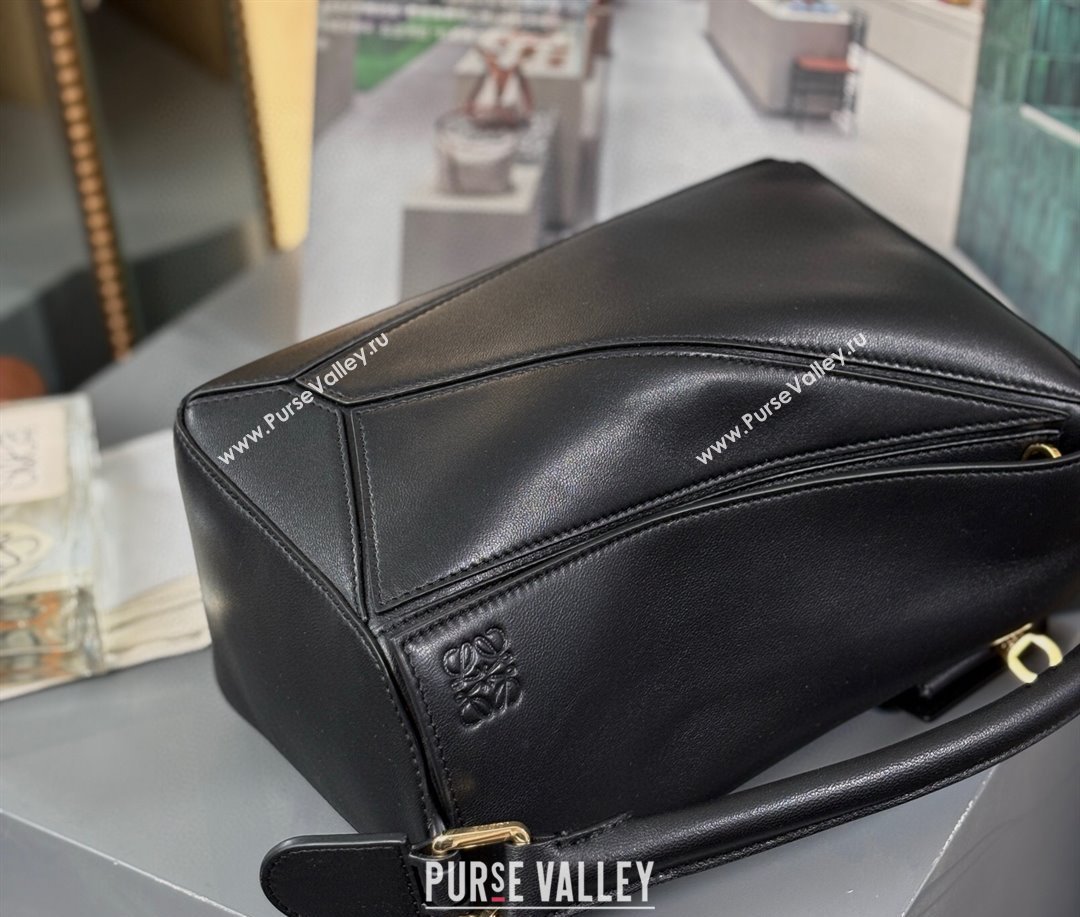 Loewe Small Featherlight Puzzle bag in nappa lambskin Black 2025 (YS-250925015)