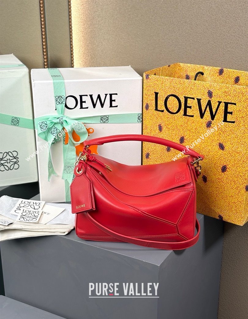 Loewe Small Featherlight Puzzle bag in nappa lambskin Red 2025 (YS-250925016)