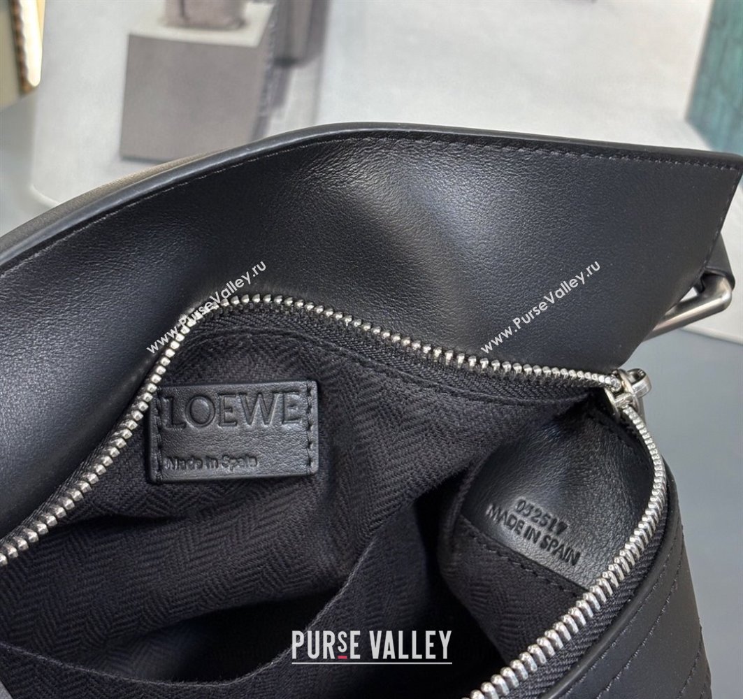 Loewe Small Puzzle Biker bag in shiny calfskin Black 2025 0925 (YS-250925024)