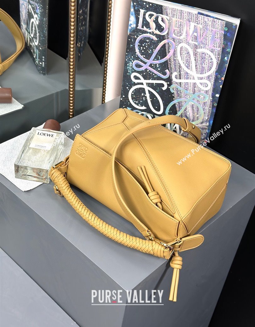 Loewe Small Puzzle bag in smooth calfskin with woven Handle Yellow 2025 0925 (nana-250925029)