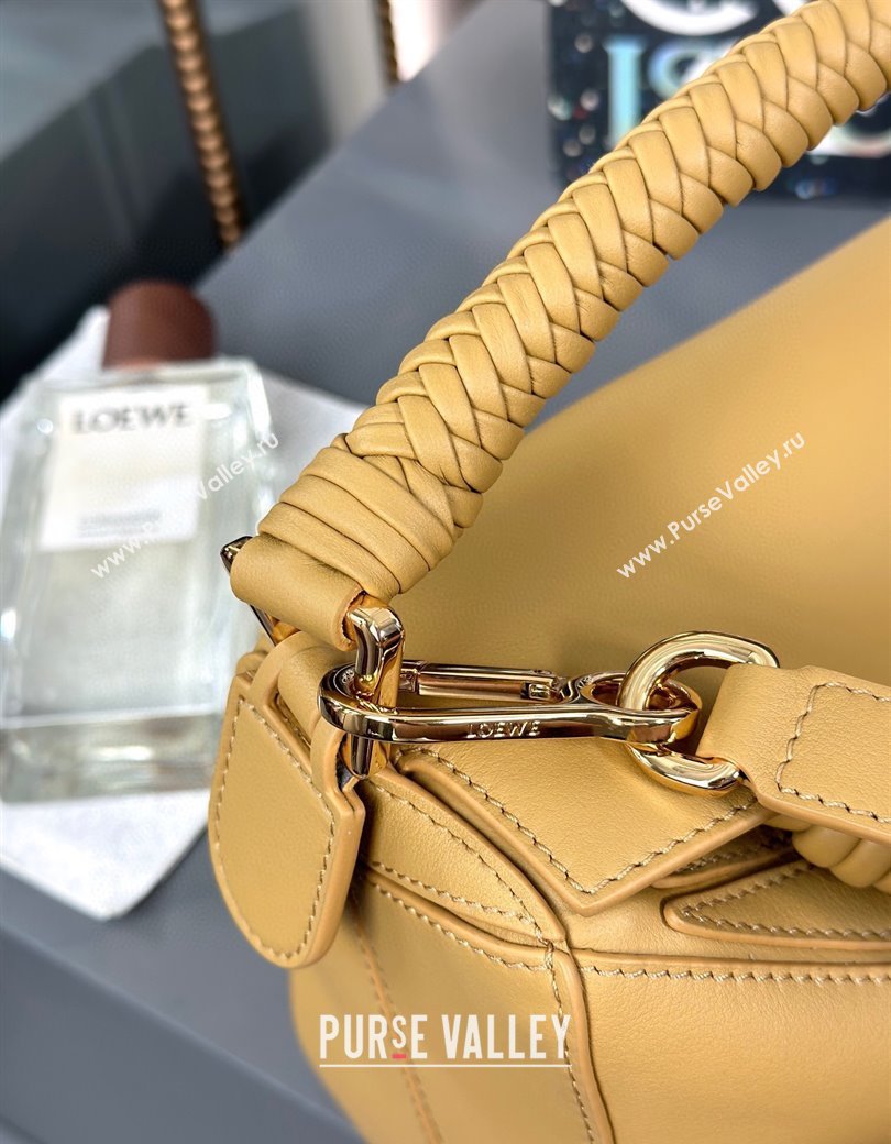Loewe Small Puzzle bag in smooth calfskin with woven Handle Yellow 2025 0925 (nana-250925029)