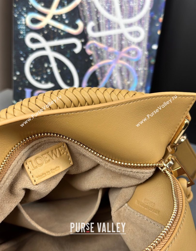 Loewe Small Puzzle bag in smooth calfskin with woven Handle Yellow 2025 0925 (nana-250925029)
