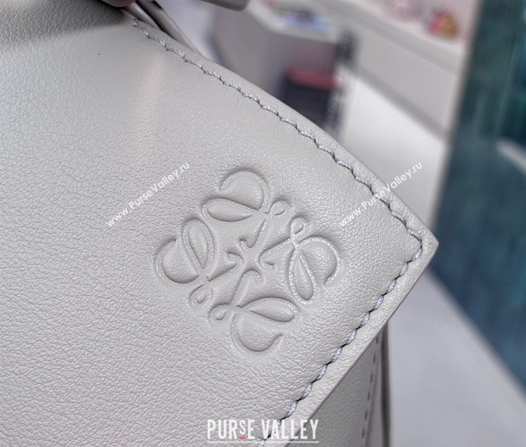 Loewe Small Puzzle bag in smooth calfskin with woven Handle Grey 2025 0925 (nana-250925031)