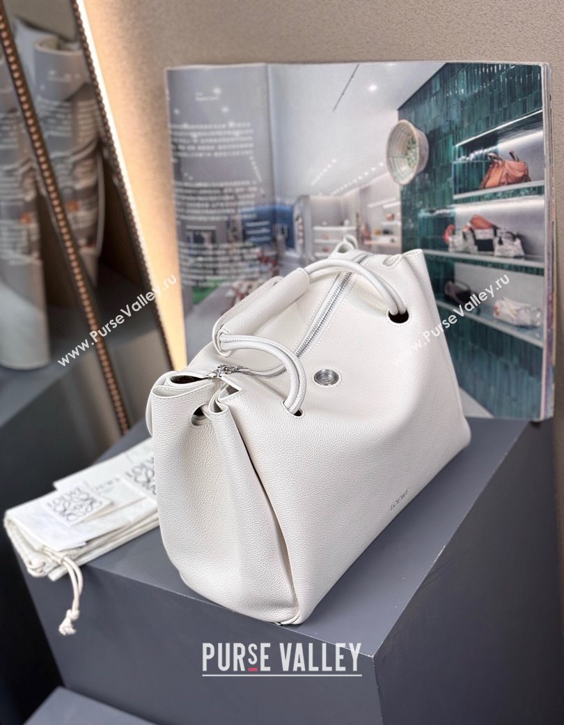 Loewe Medium Madrid bag in supple grained calfskin White 2025 052451 (nana-250925032)