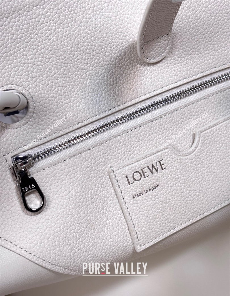 Loewe Medium Madrid bag in supple grained calfskin White 2025 052451 (nana-250925032)