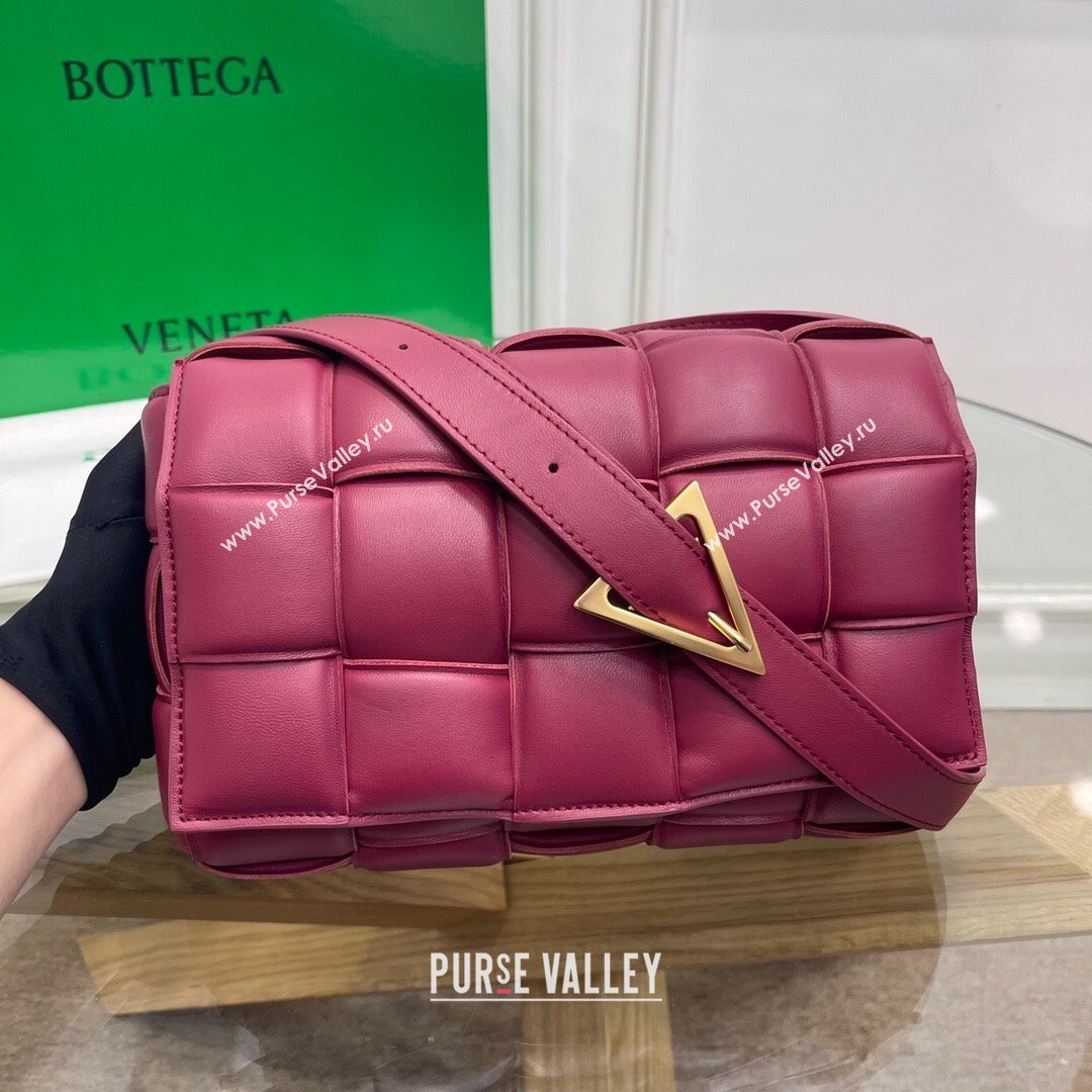 Bottega Veneta Padded Cassette Medium Crossbody Messenger Bag Cinnabar Red 2021 (MS-21091141)