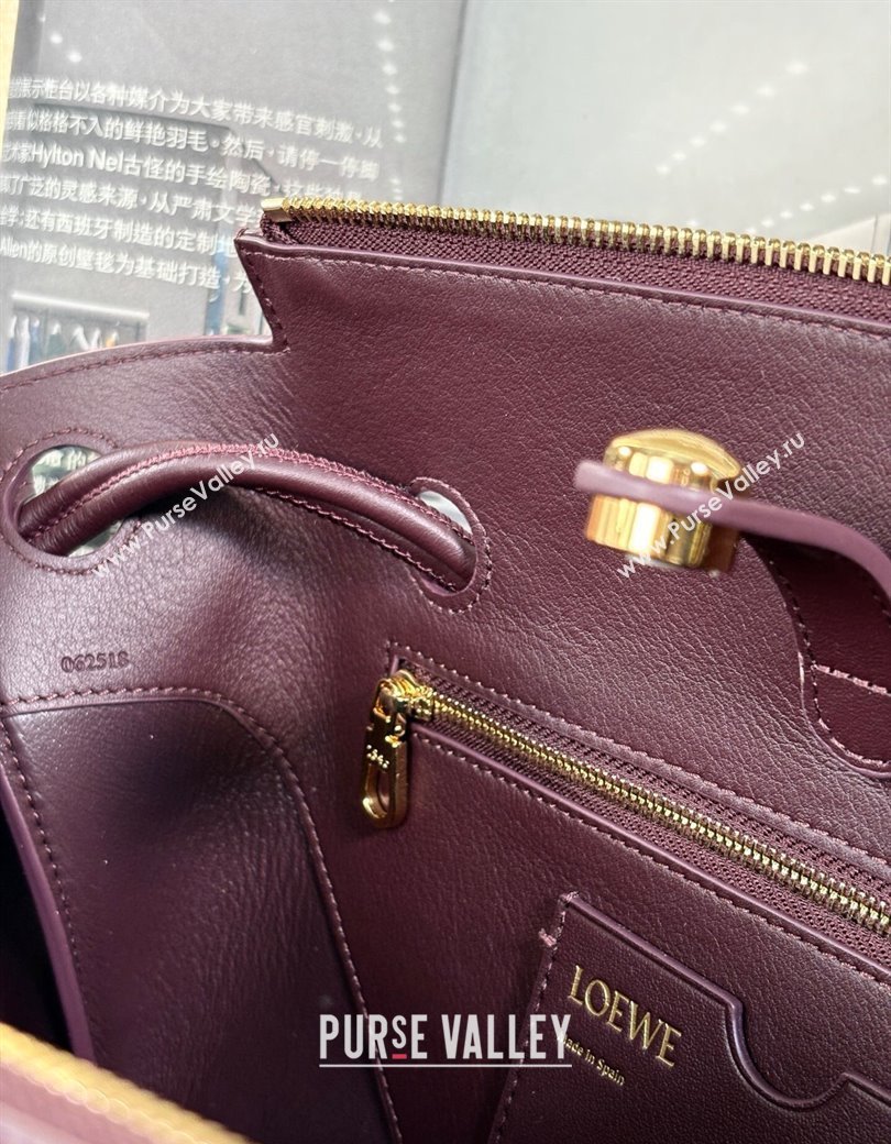 Loewe Medium Madrid bag in supple grained calfskin Dark Burgundy 2025 052451 (nana-250925036)