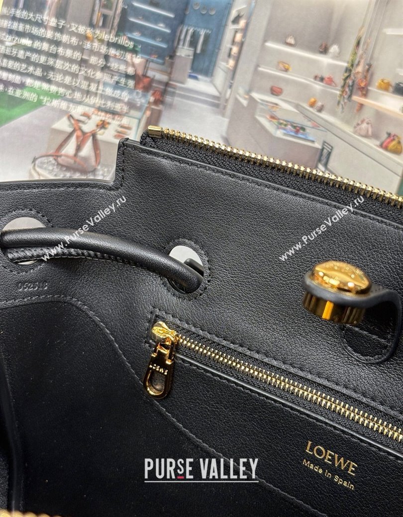 Loewe Small Madrid bag in supple calfskin Black 2025 012452 (nana-250925038)